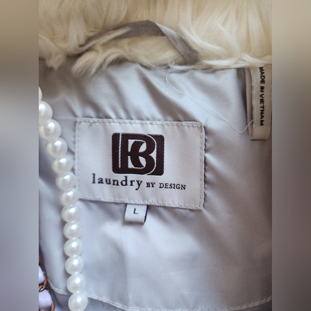 Size L - Laudry Light Grey Puffer Jacket With White Fur Collar - Picture 3 of 5